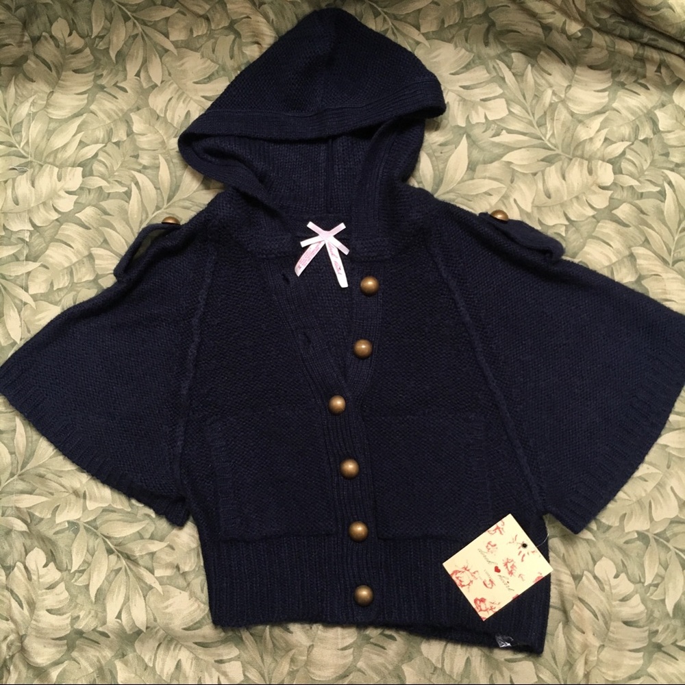 Navy Blue Derek Heart Short Sleeve Cropped Sweater